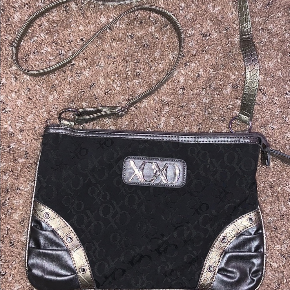 black & silver purse